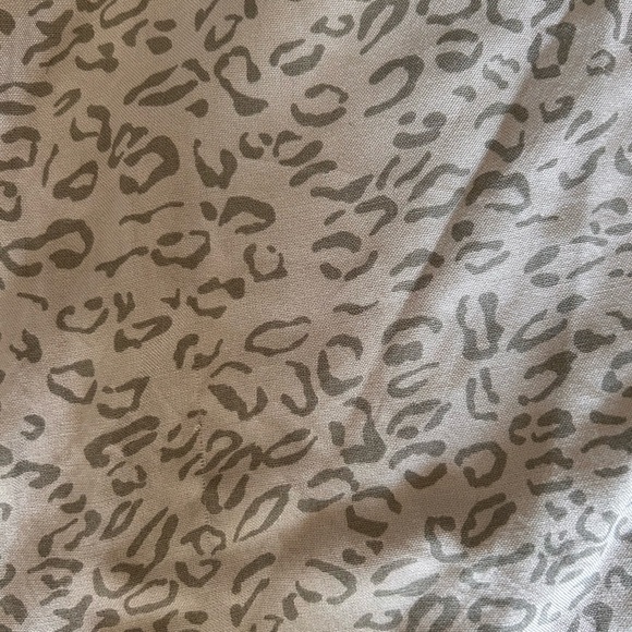 Volcom Cha Cha Ching Leopard Print Midi Dress - NWOT - Picture 8 of 9